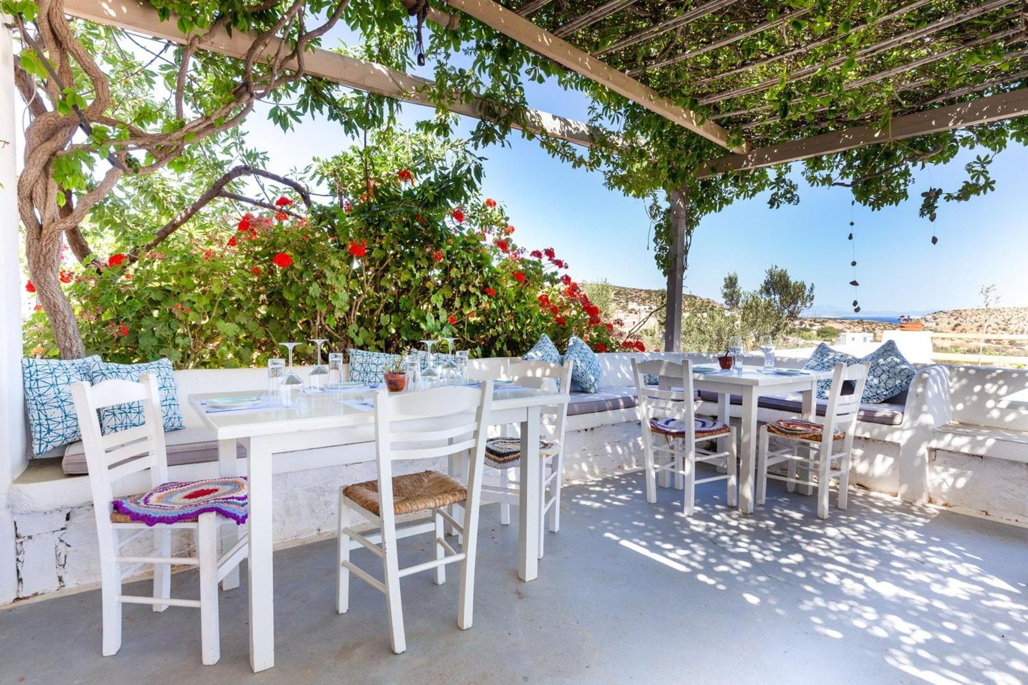 Harama Hotel Schinousa Schoinoussa Extérieur photo